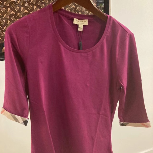 Authentic Burberry Women’s top - Picture 1 of 11